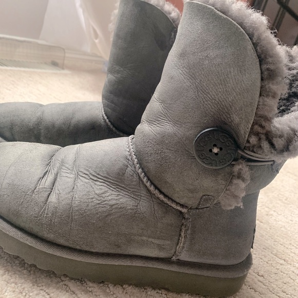 UGG Shoes - UGG Bailey button boots